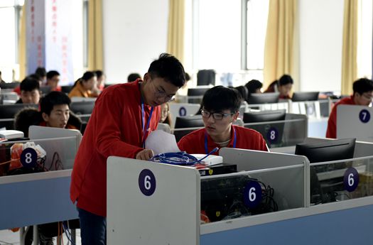 比赛现场.jpg