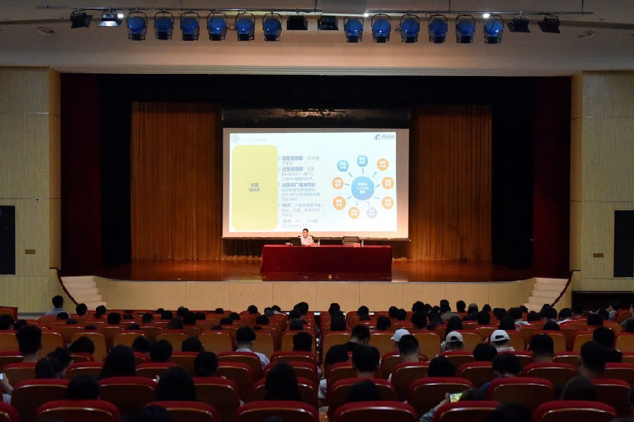 13092543oyop.jpg