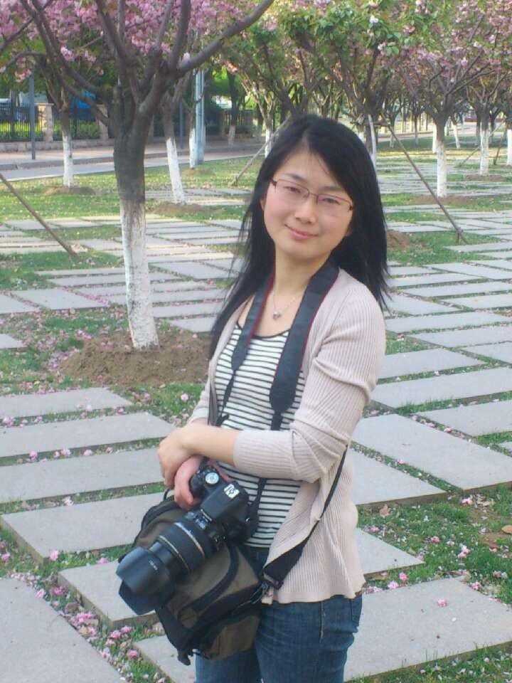 陈芸.jpg